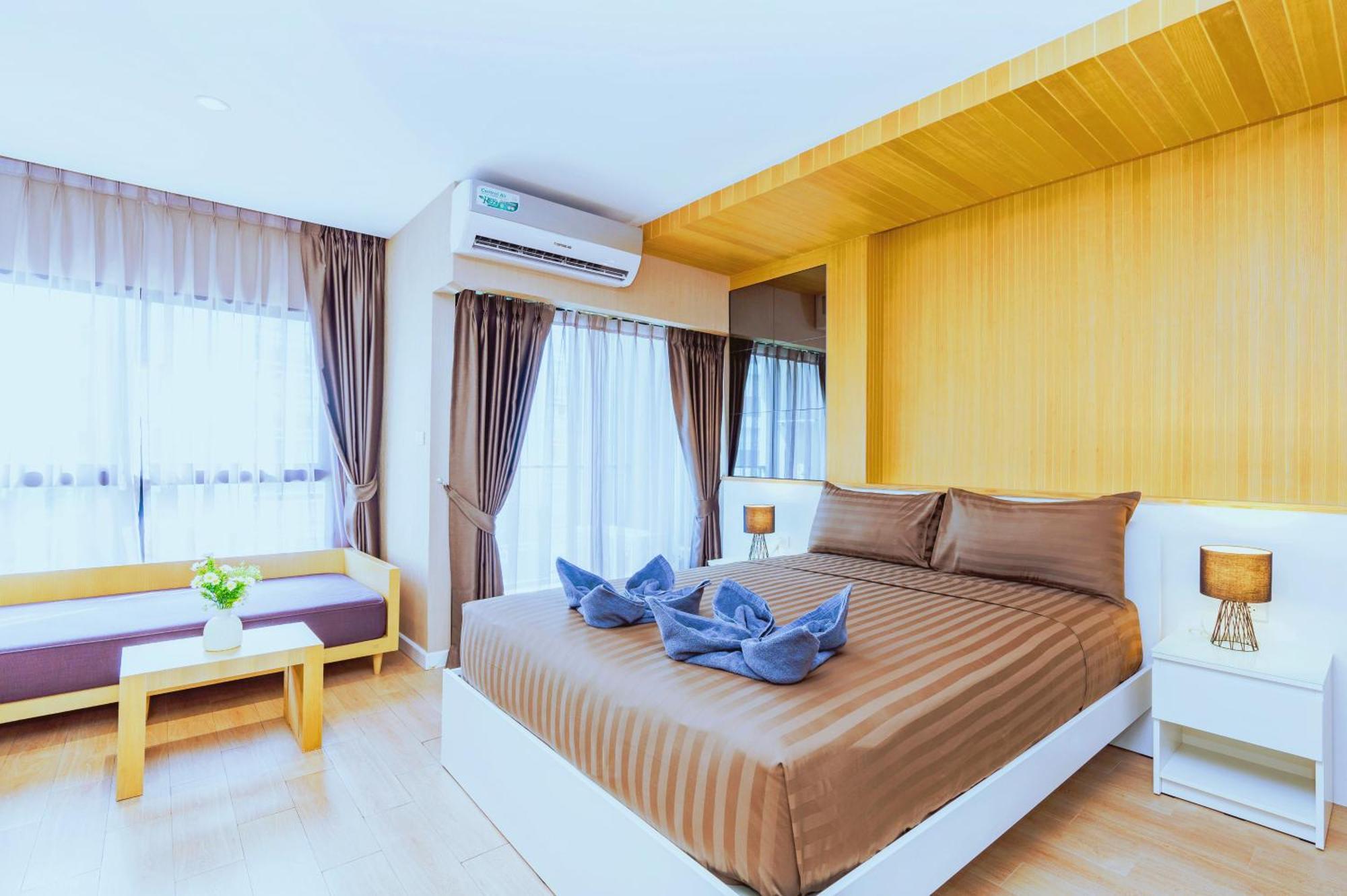Апартаменты Hua Hin First - Happy Rent Экстерьер фото